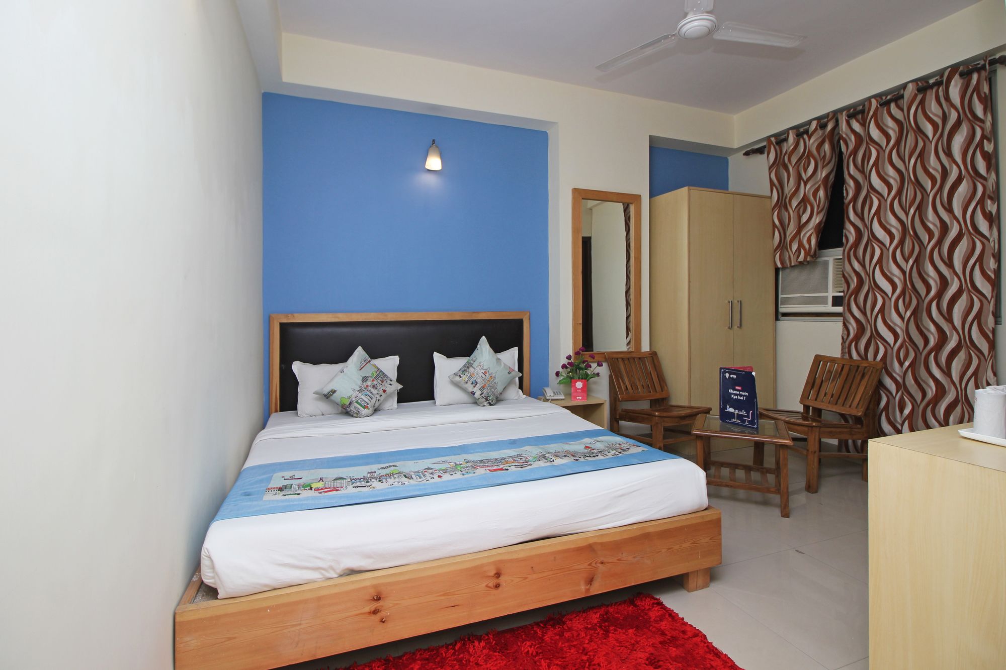 Фото Oyo 9046 Hotel Metro Star