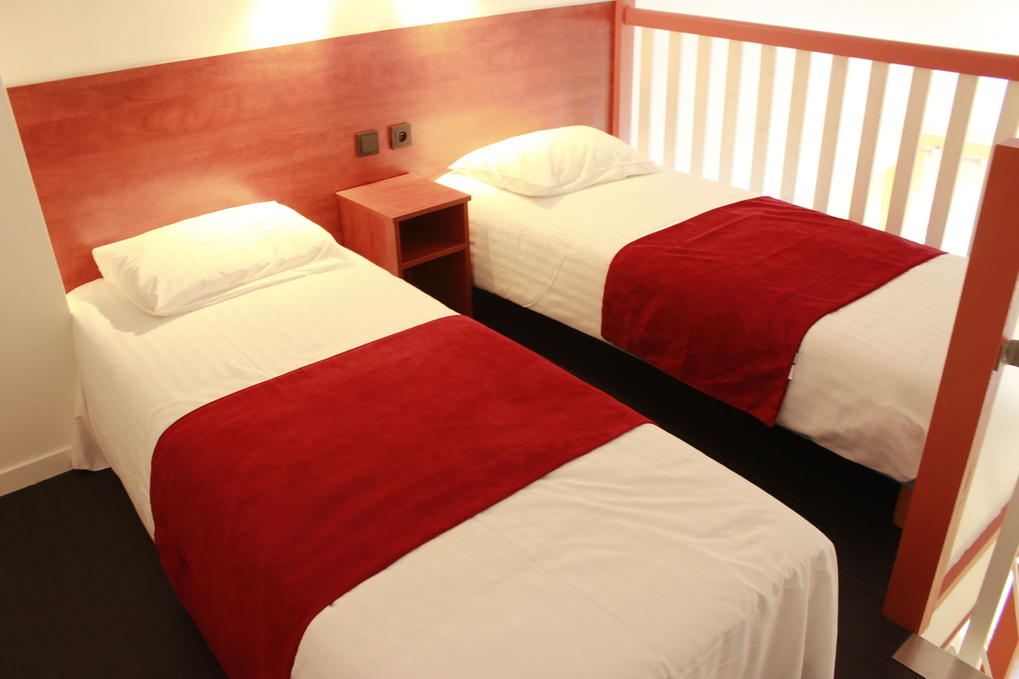 Фото Hôtel Center