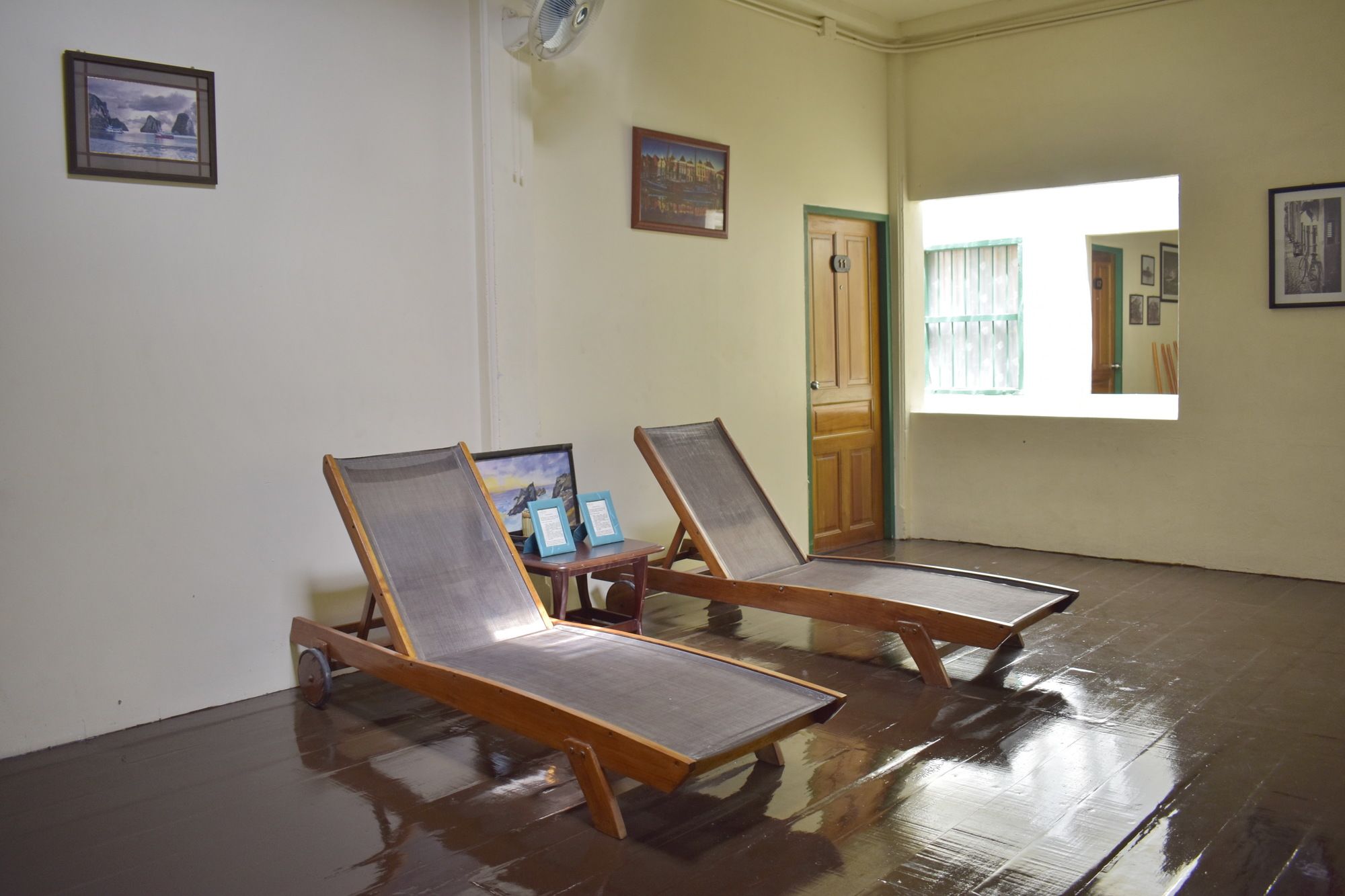 Фото Thaweesuk Hotel