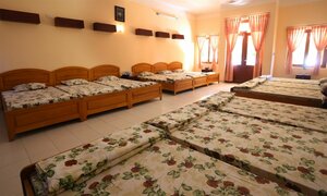 Hon Rom Central Beach Resort (Bình Thuận Province, Mũi Né), hotel