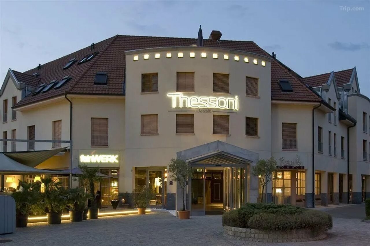 Фото отеля 1