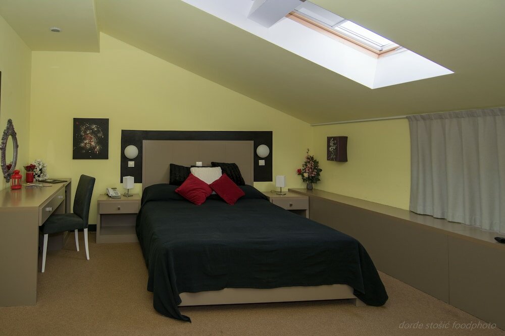 Фото Hotel Amfiteatar