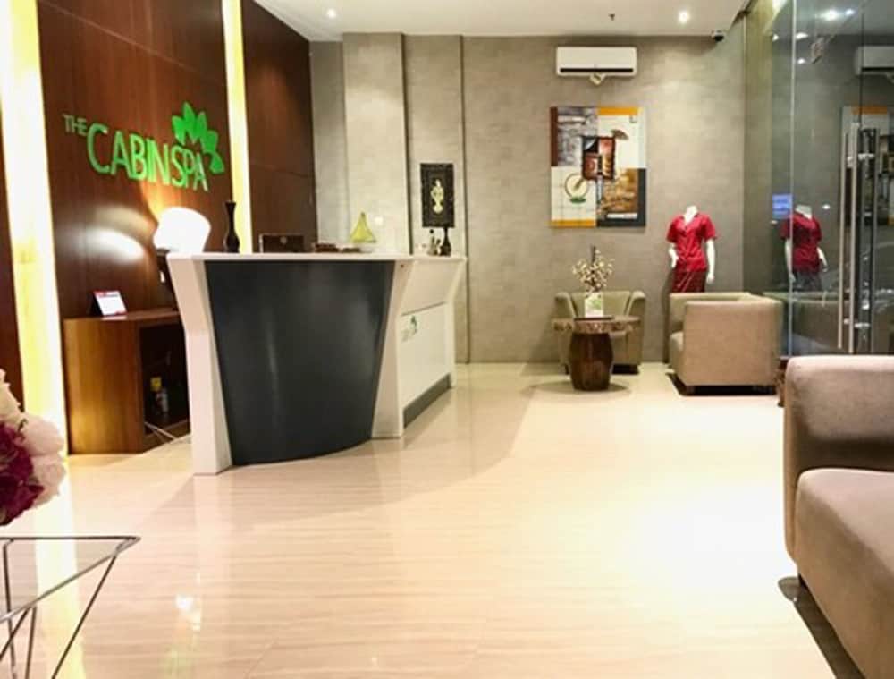 Фото The Crew Hotel Kualanamu International Airport