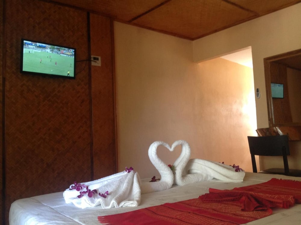 Фото Ruan Mai Naiyang Beach Resort