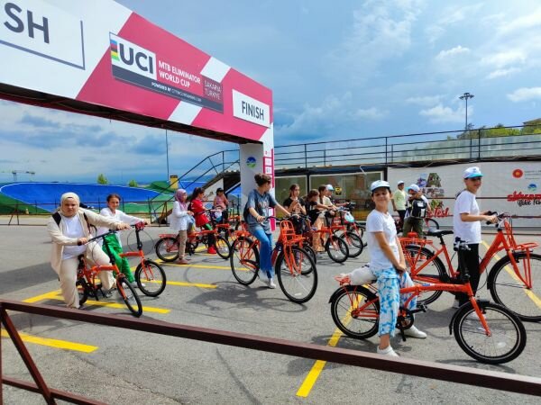 Advertising agency E24 Ajans, Adapazari, photo