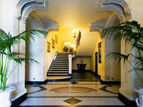 Внешний вид отеля Grand Hotel Des Ètrangers в Сиракузе, фото 3