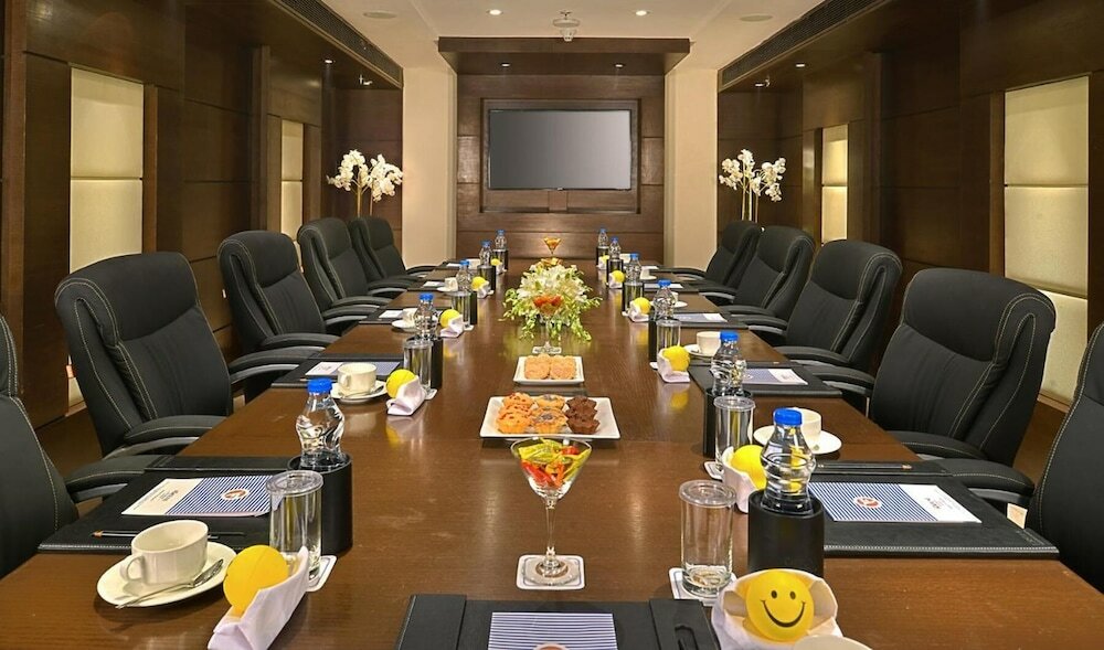 Фото Fortune District Centre Ghaziabad- Member ITC Hotel Group