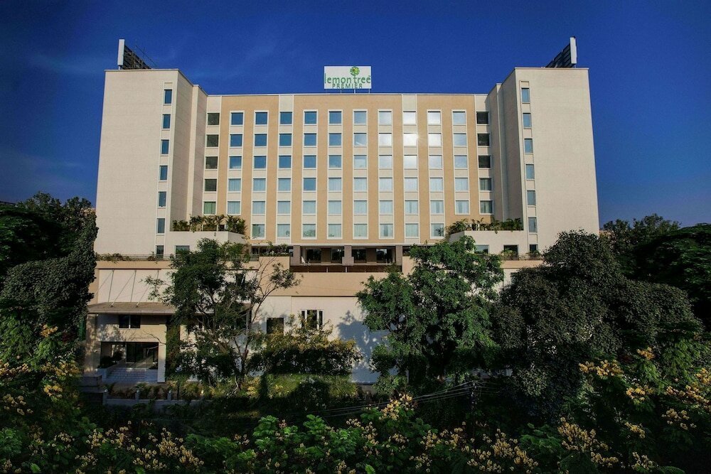 Фото Lemon Tree Premier City Center Pune