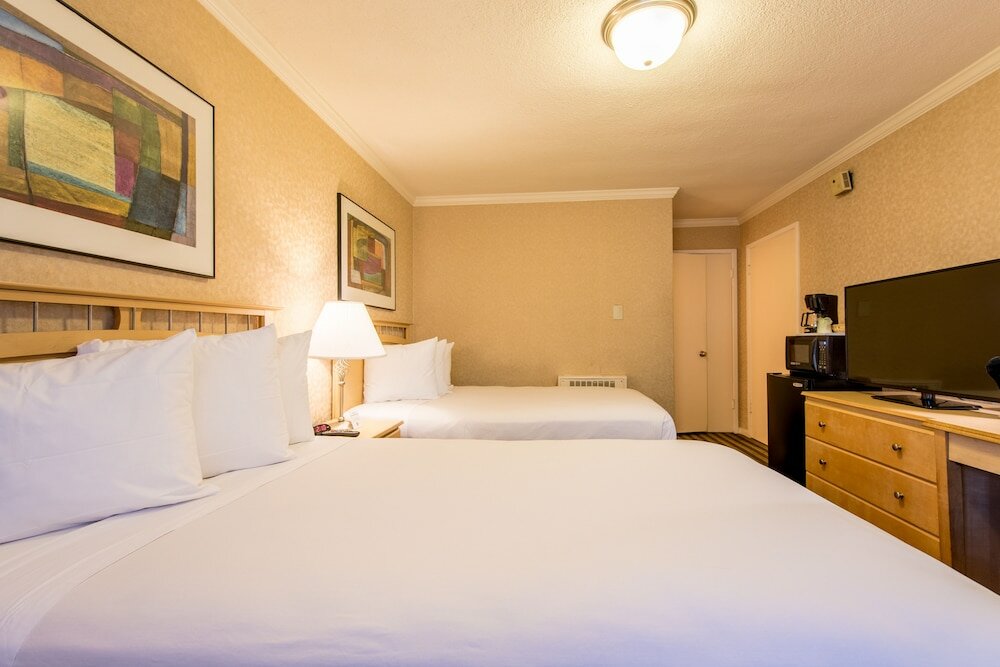 Фото Civic Center Motor Inn