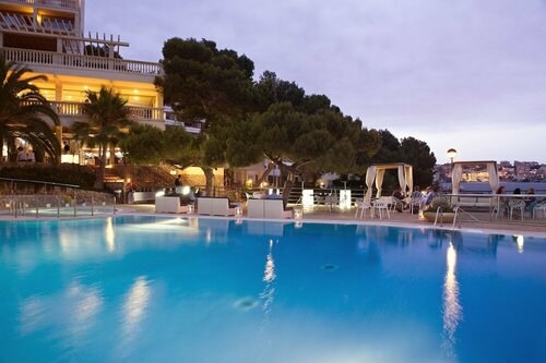 Внешний вид отеля Barceló Illetas Albatros в Кальвии, фото 1