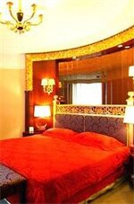 Фото Jinrong International Hotel