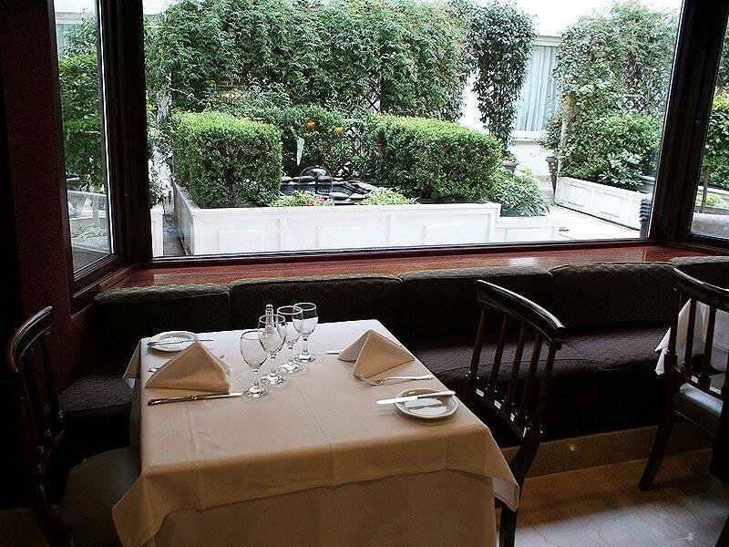 Фото Cyan Americas Towers Hotel