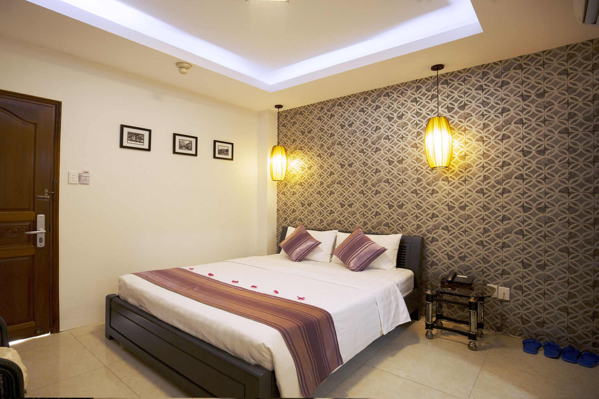 Фото Sense Legend Hotel