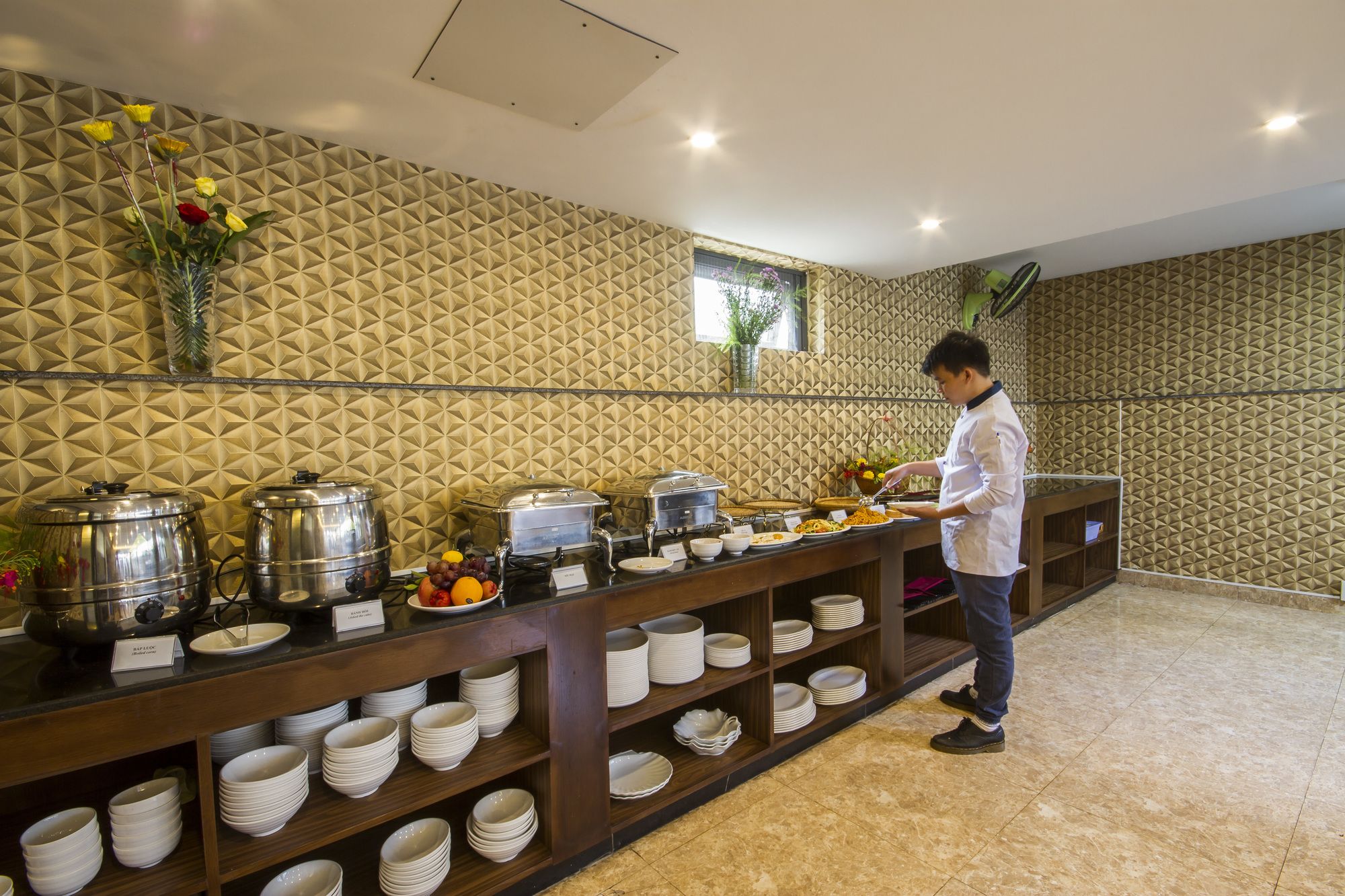 Фото Happy Sky Hotel