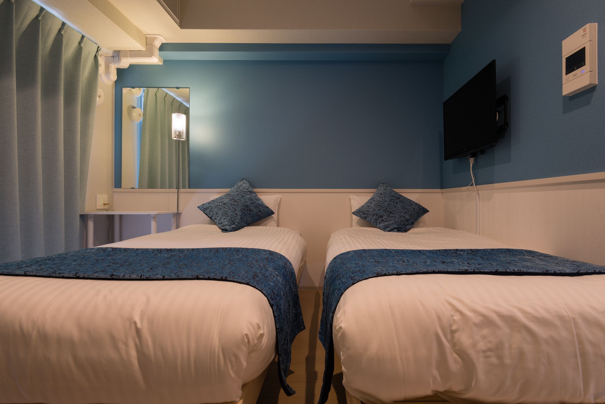 Фото Grandi Nihonbashi Park Hotel