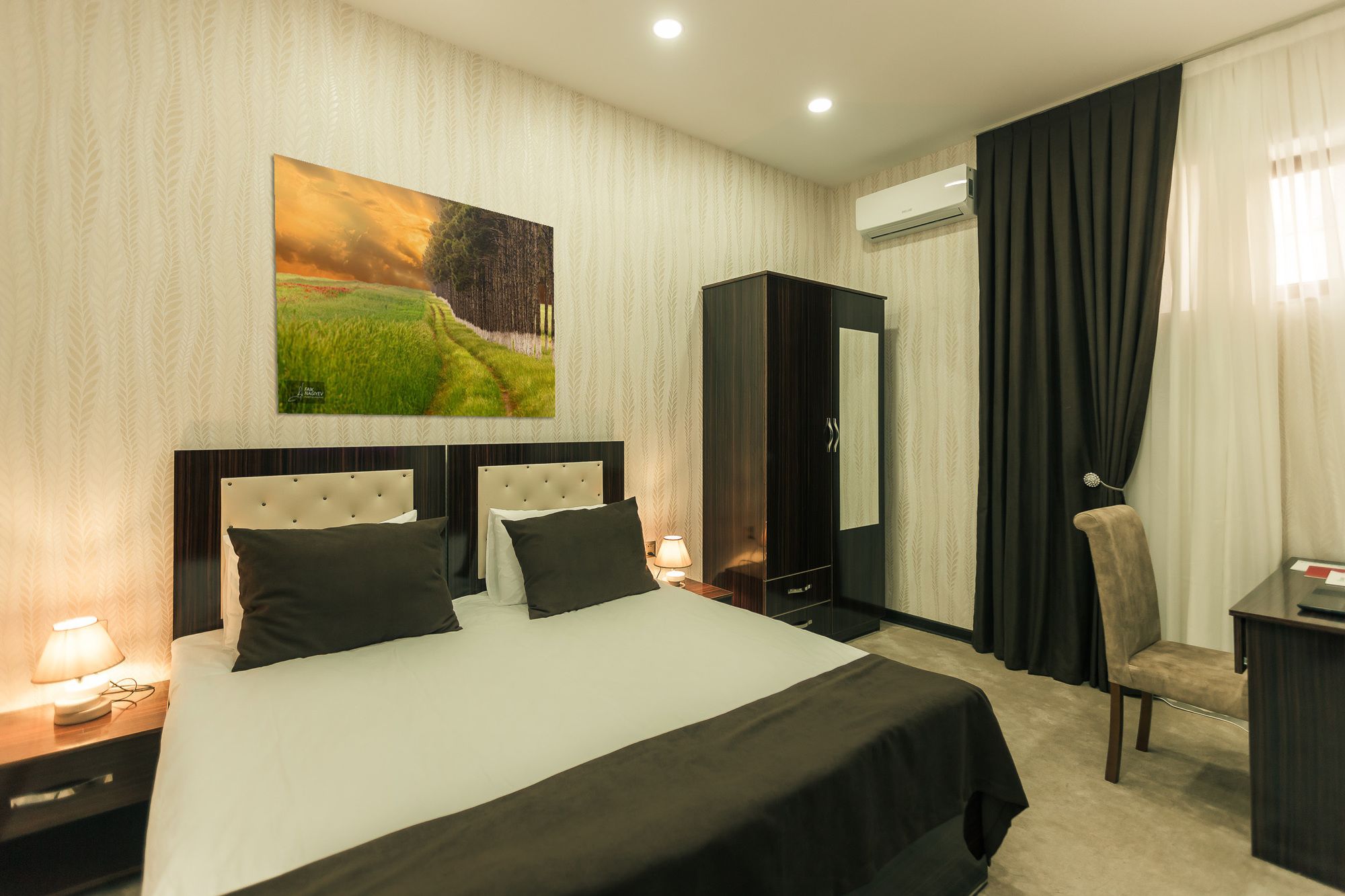 Фото Istanbul Gold Hotel