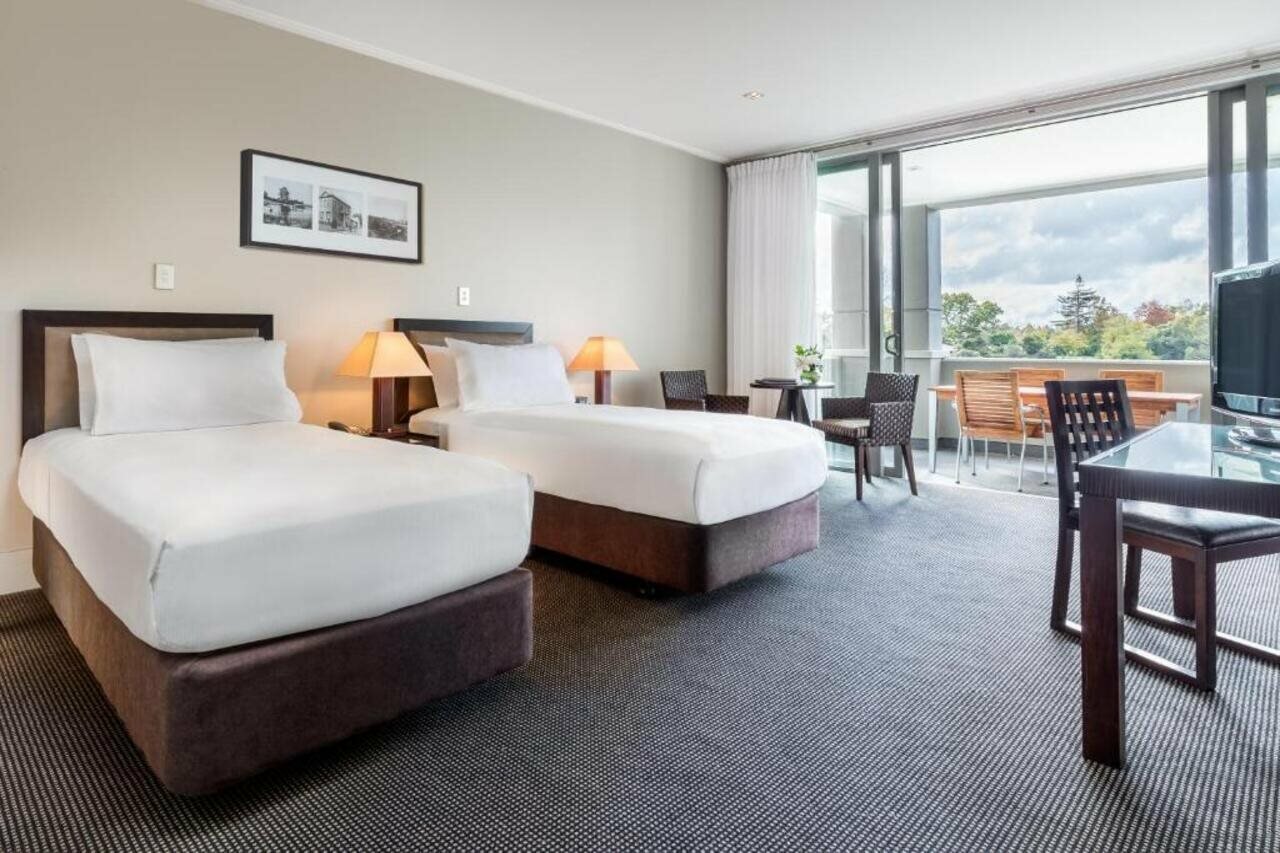 Фото Hilton Lake Taupo