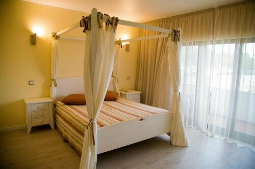 Внешний вид отеля Hotel Dom Fernando в Эворе, фото 3