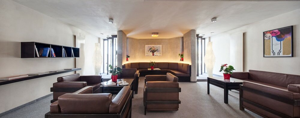 Фото Hotel Central