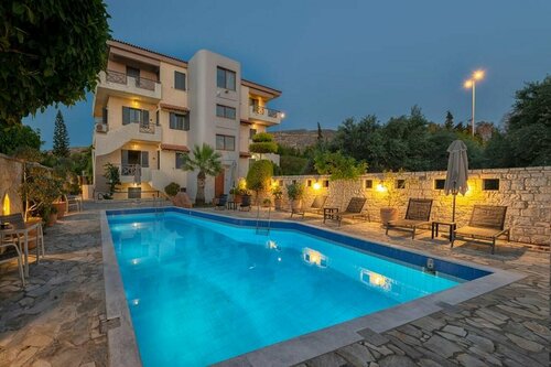 Гостиница Nancy Chara Apartments в Картеросе