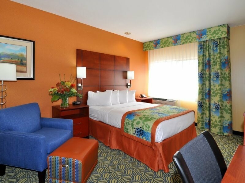 Фото Best Western Plus Fresno Inn