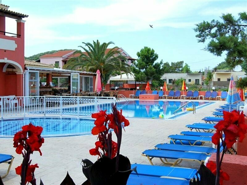 Апартаменты Luisa Hotel