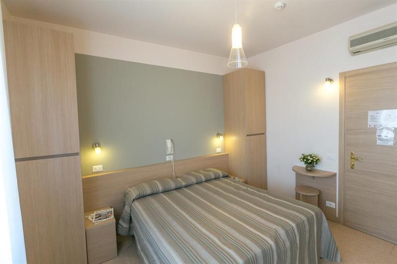 Фото Hotel Colonna