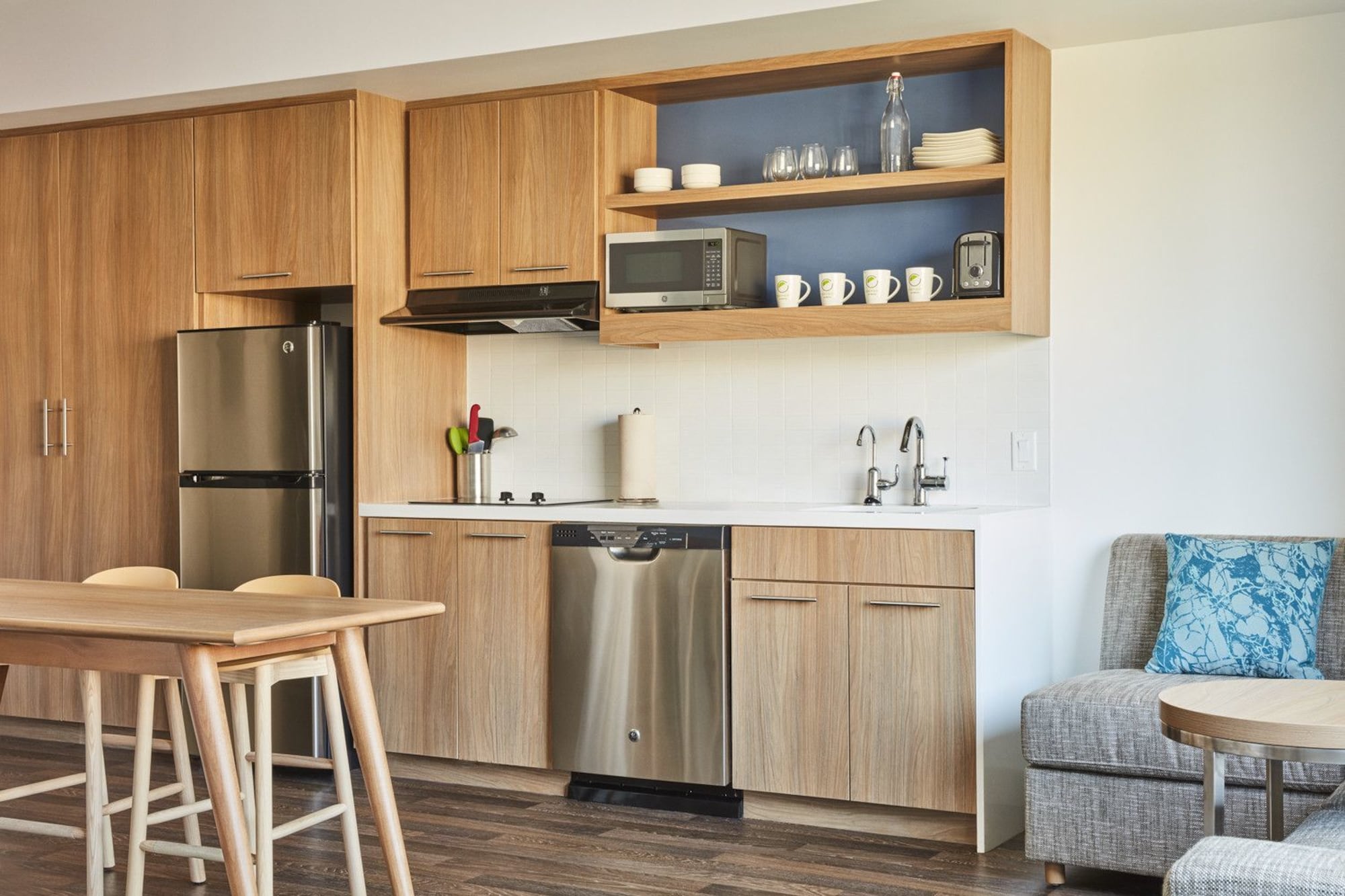 Фото Element Edmonton West