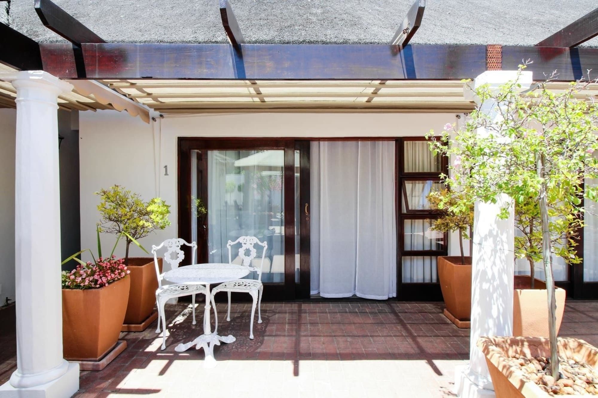 Фото Cape Village Lodge