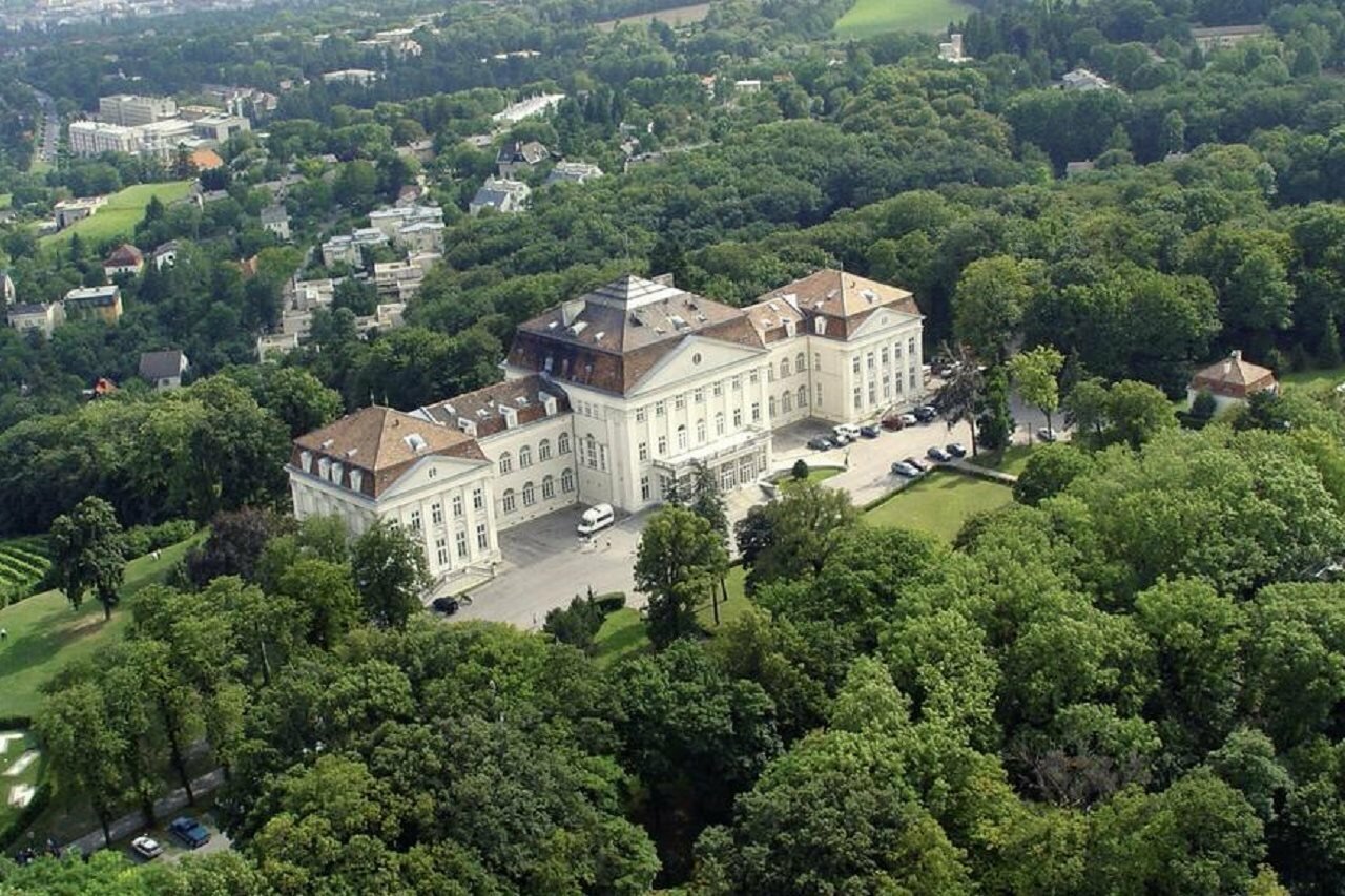 Фото Austria Trend Hotel Schloss Wilhelminenberg