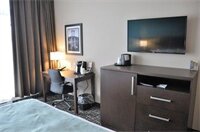 Фото Best Western Plus Hotel Montreal