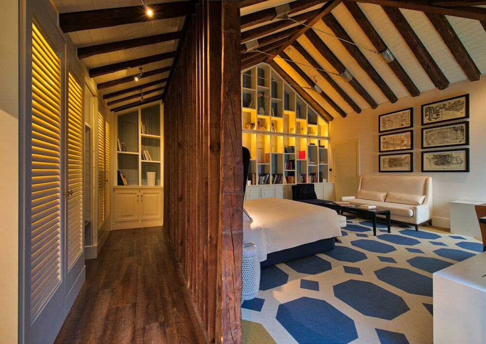 Фото Only You Boutique Hotel