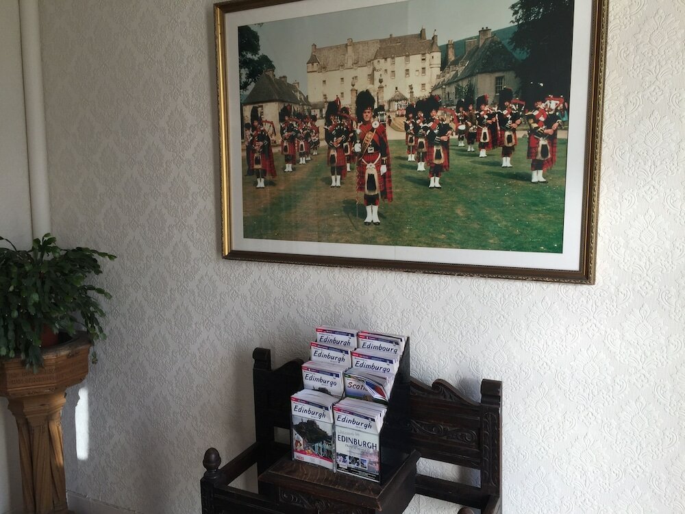 Фото Adelphi Hotel