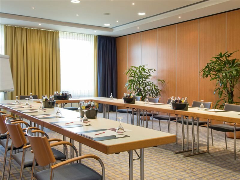Фото Mercure Hotel Mannheim am Rathaus