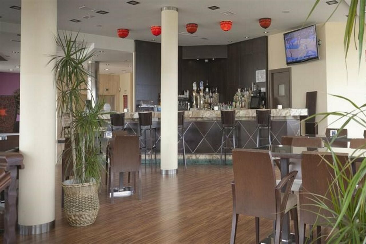 Фото Hotel Campos de Baeza