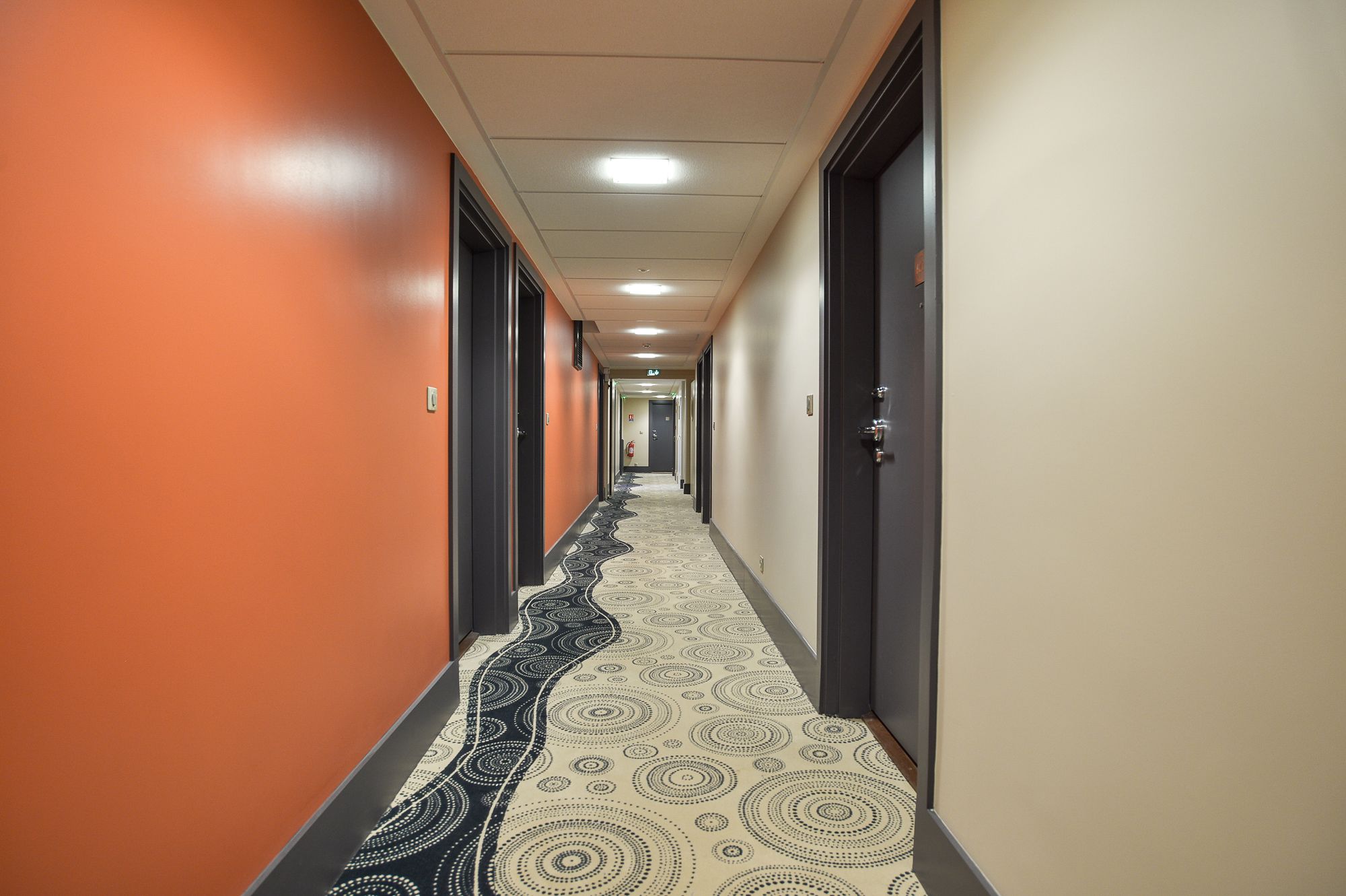 Фото Apparthotel Privilodges Carré de Jaude