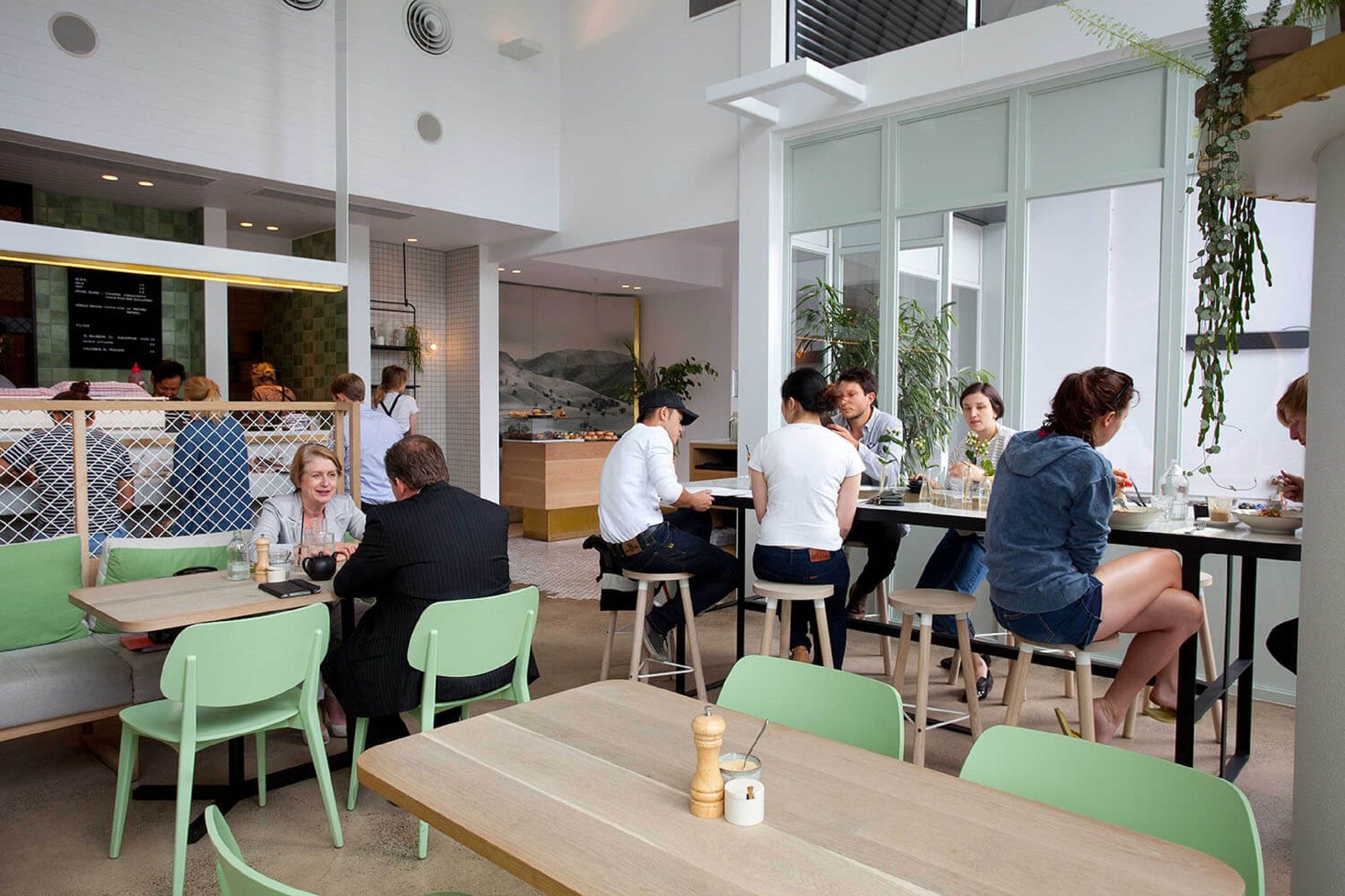 Фото Tyrian Serviced Apartments - Albert Park Lake