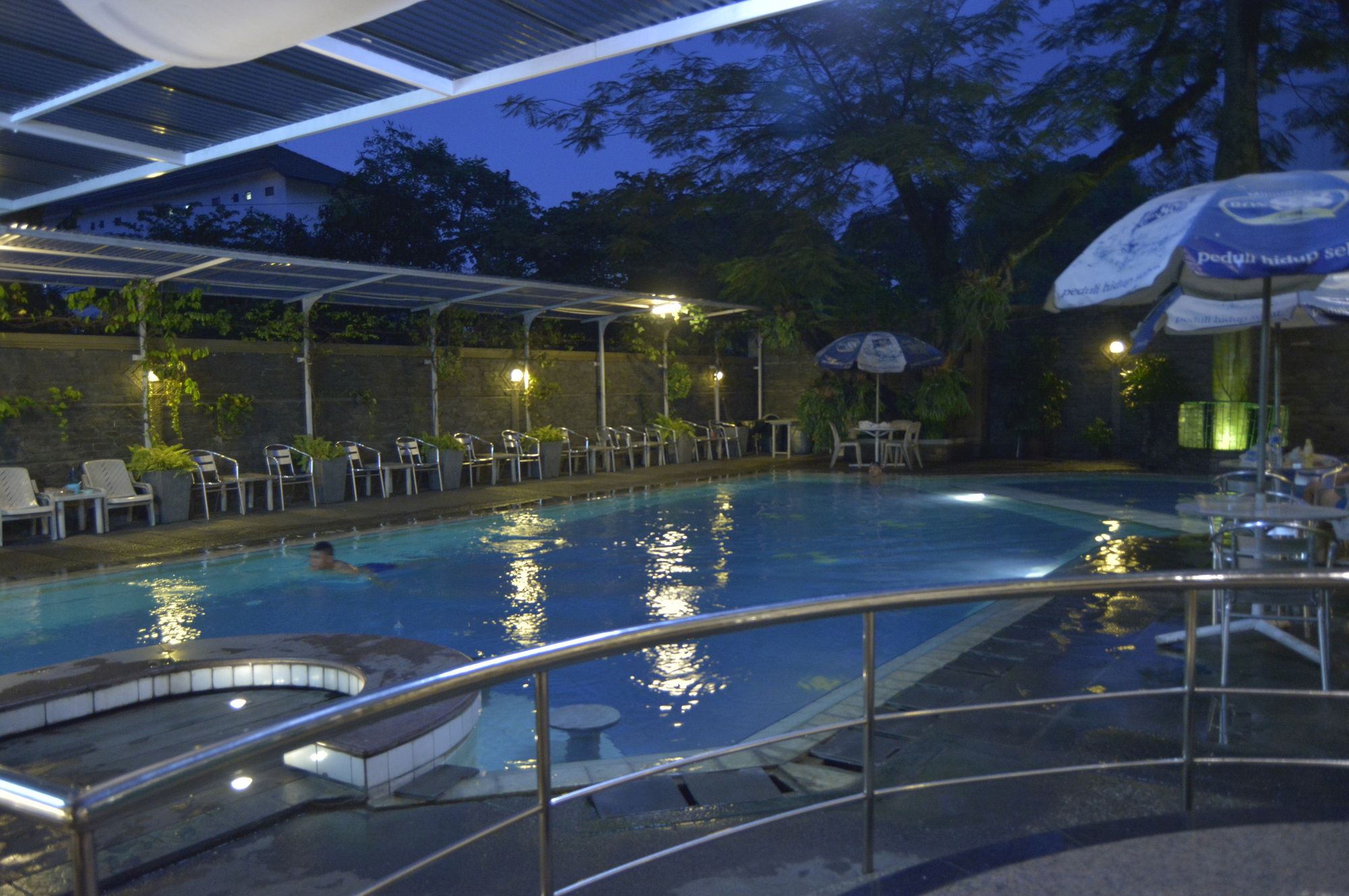 Фото Kedaton Hotel