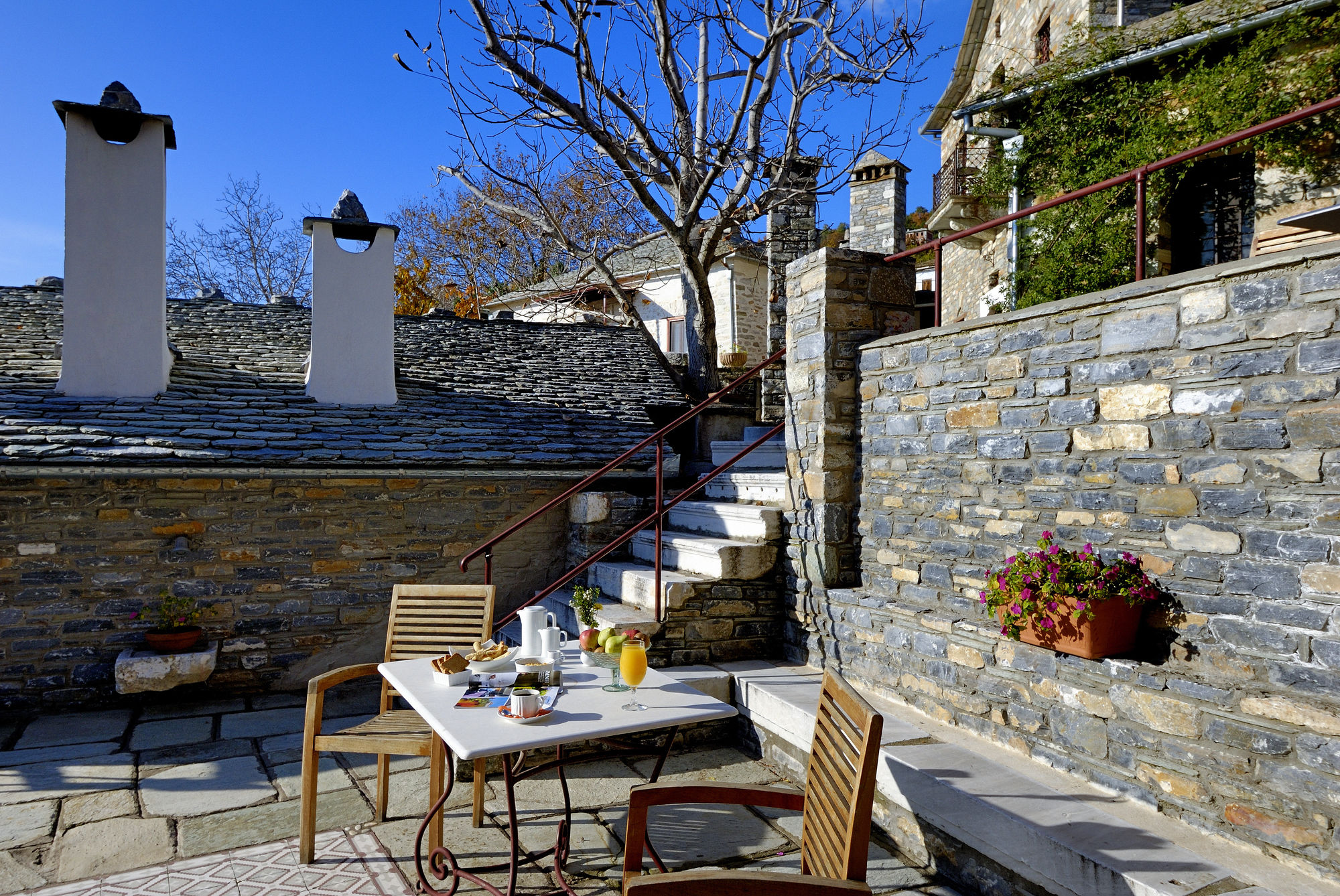 Фото Anovolios Boutique Hotel