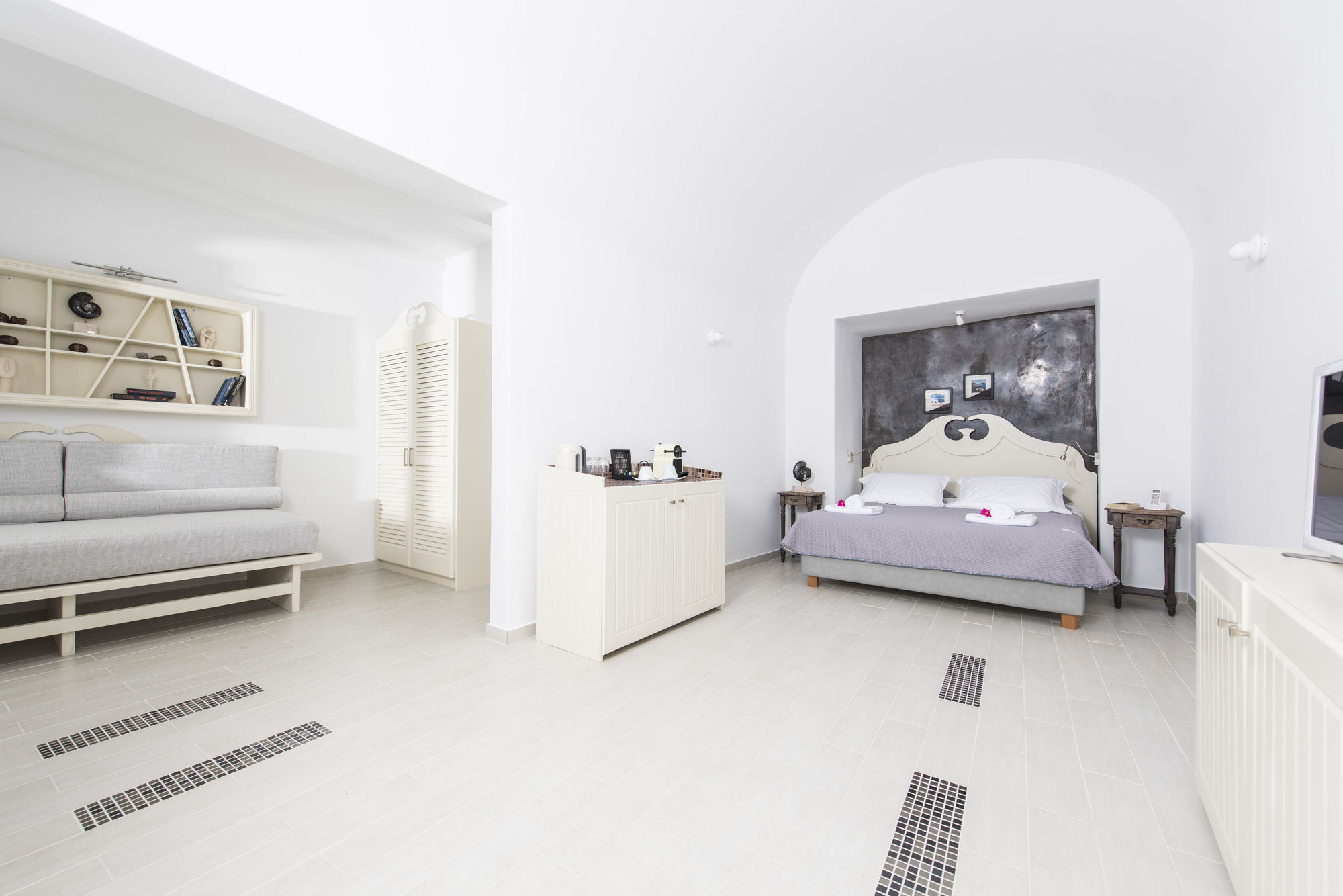 Фото Ambition Suites