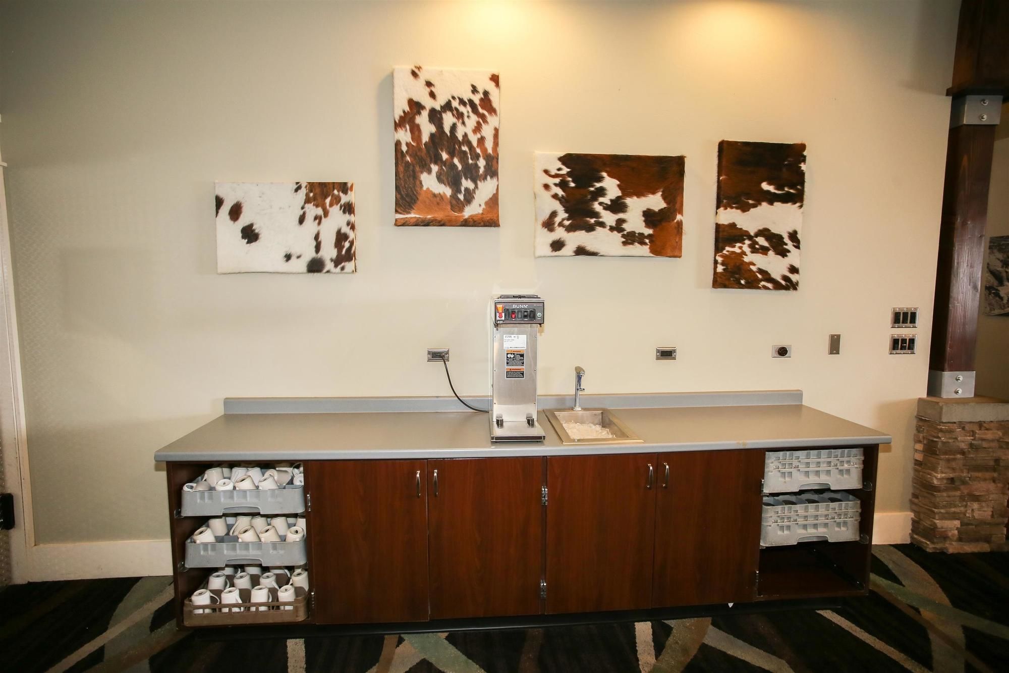 Фото Best Western Paradise Inn