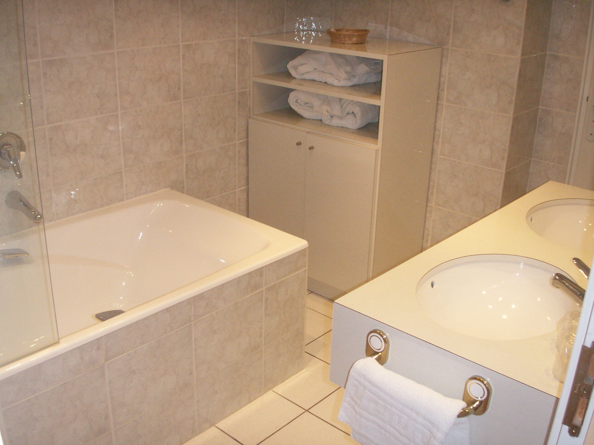 Фото Metropol Hotel