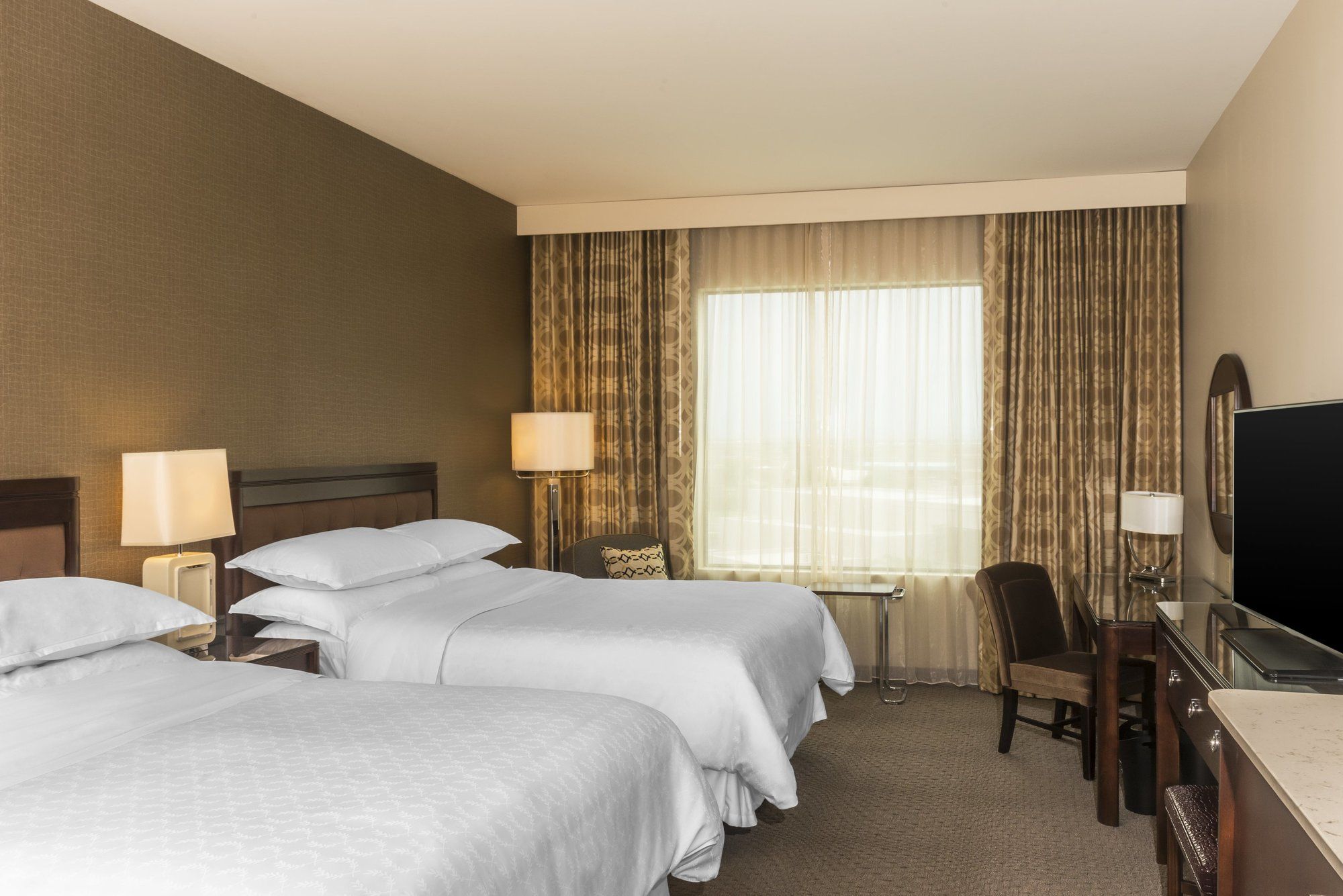 Фото Sheraton Mesa Hotel at Wrigleyville West