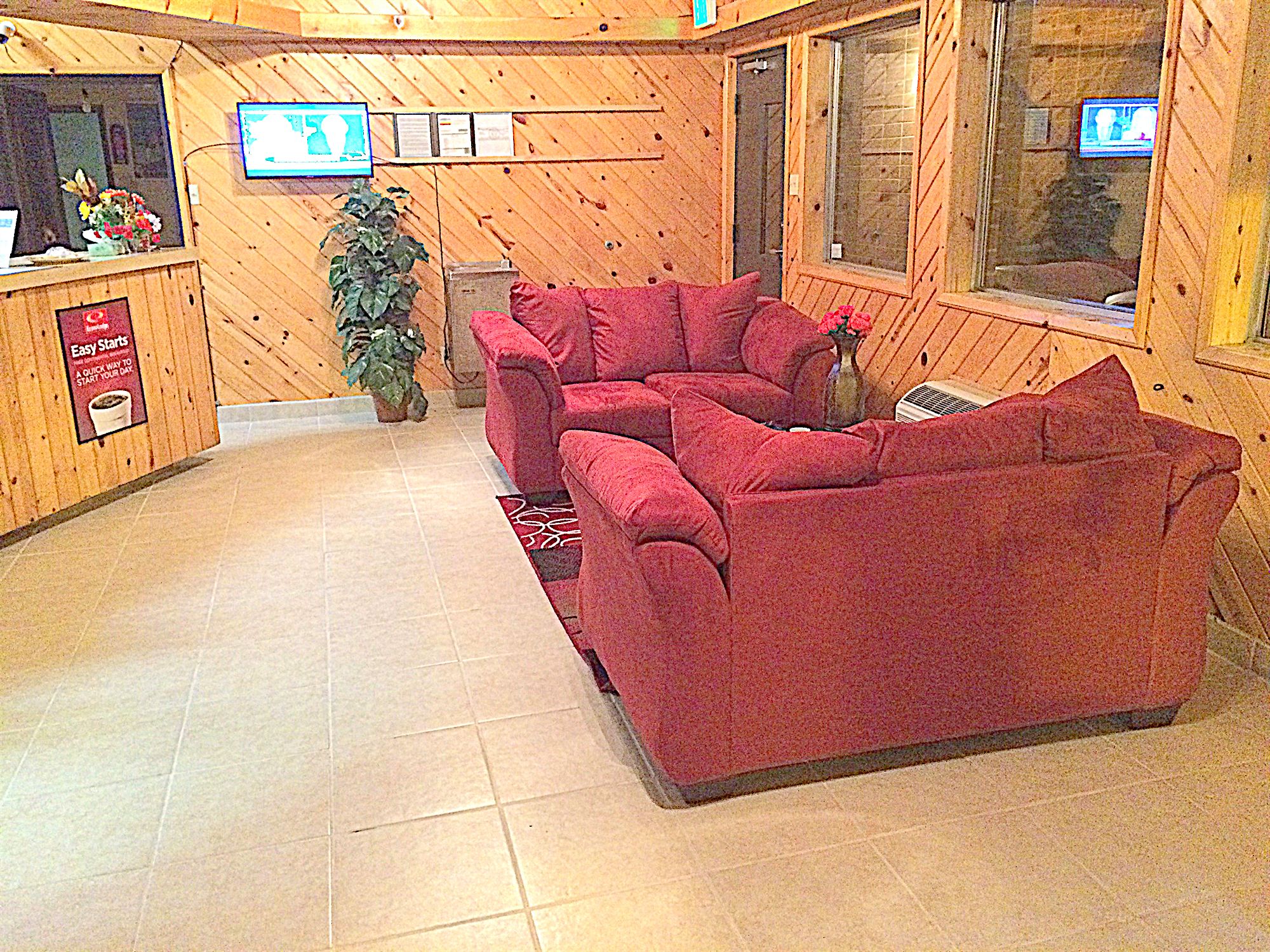 Фото Econo Lodge Salina Scenic Route 89 & I-70