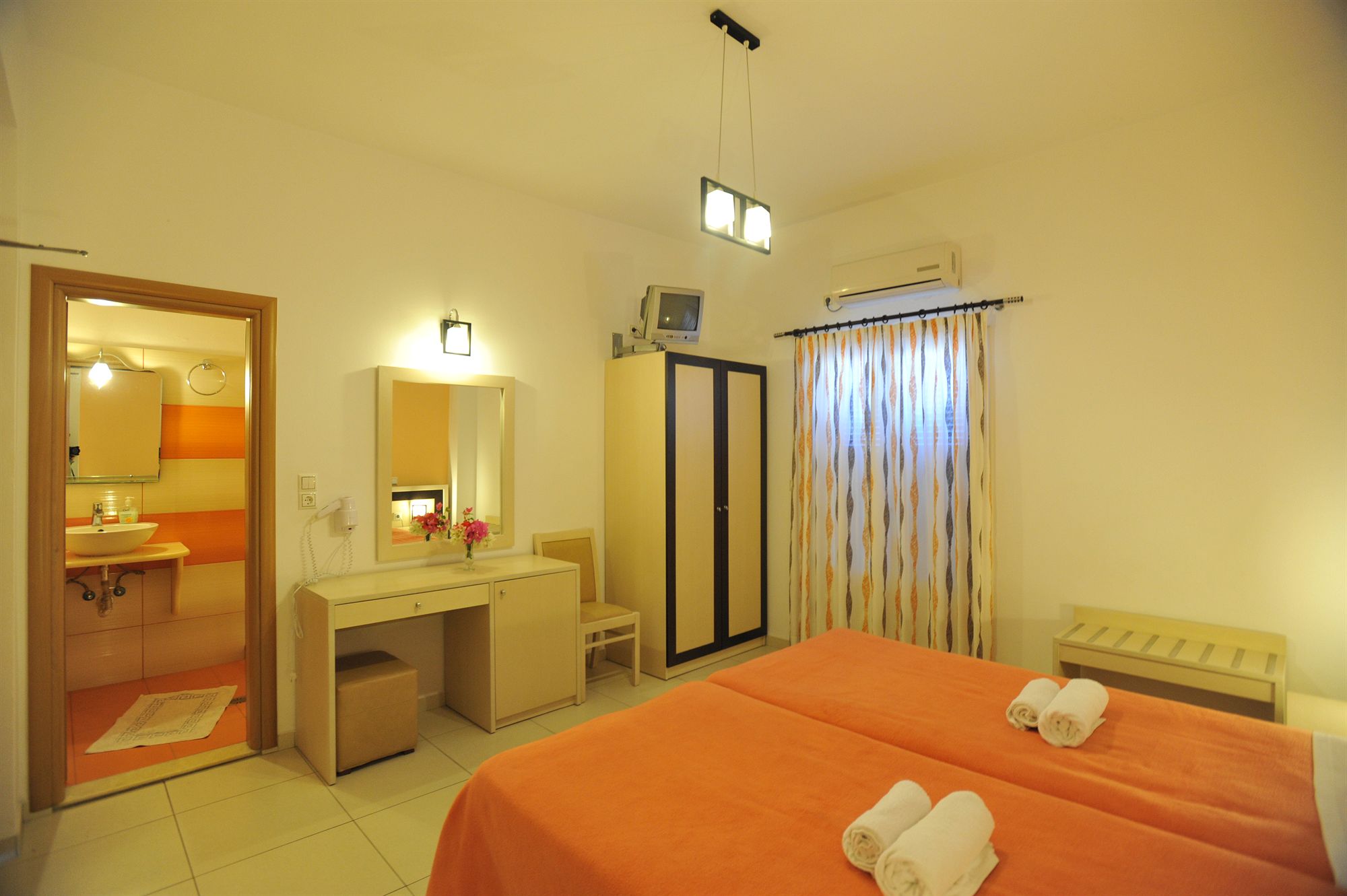 Фото Stelios Place