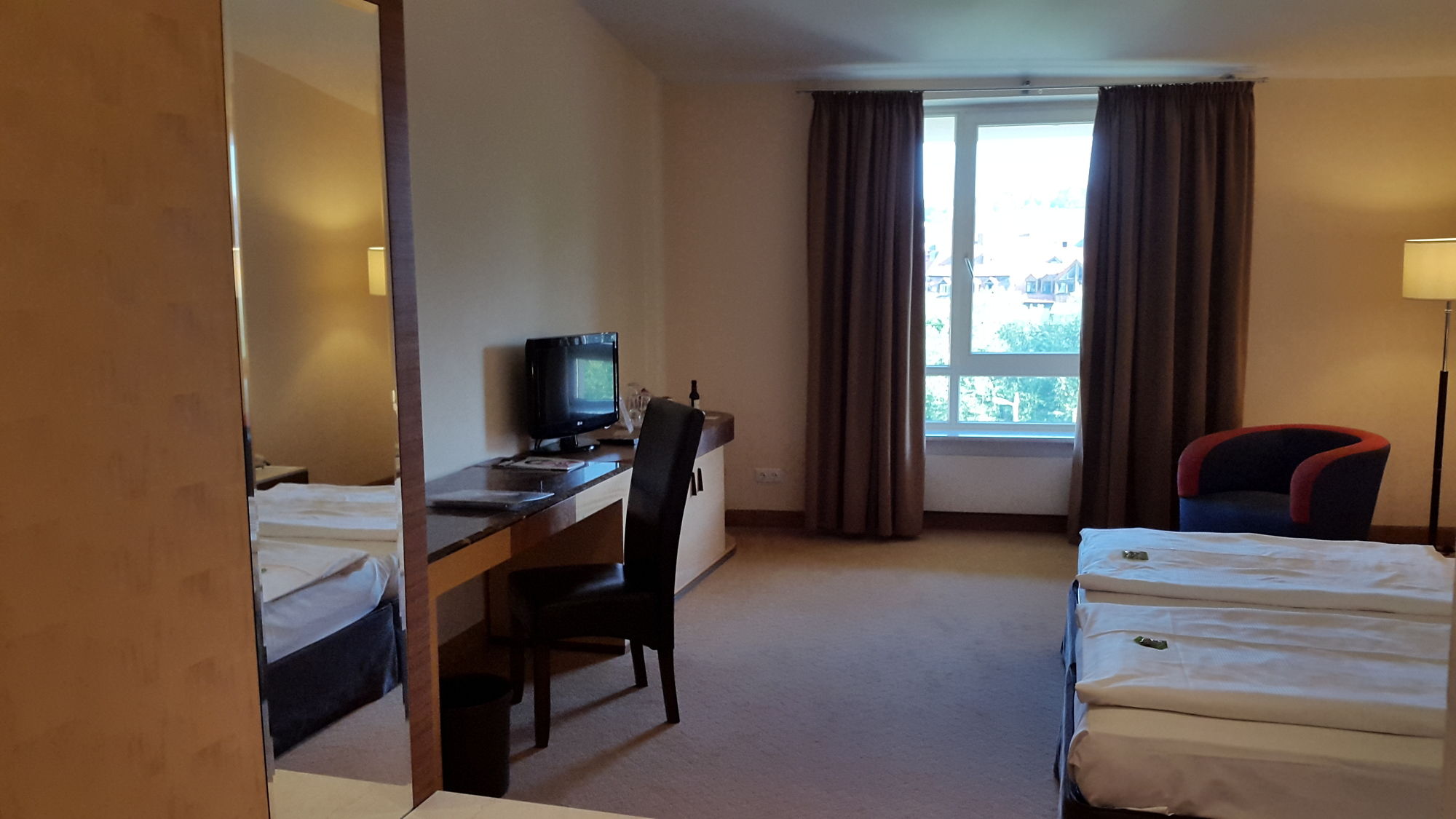 Фото Sorat Insel Regensburg