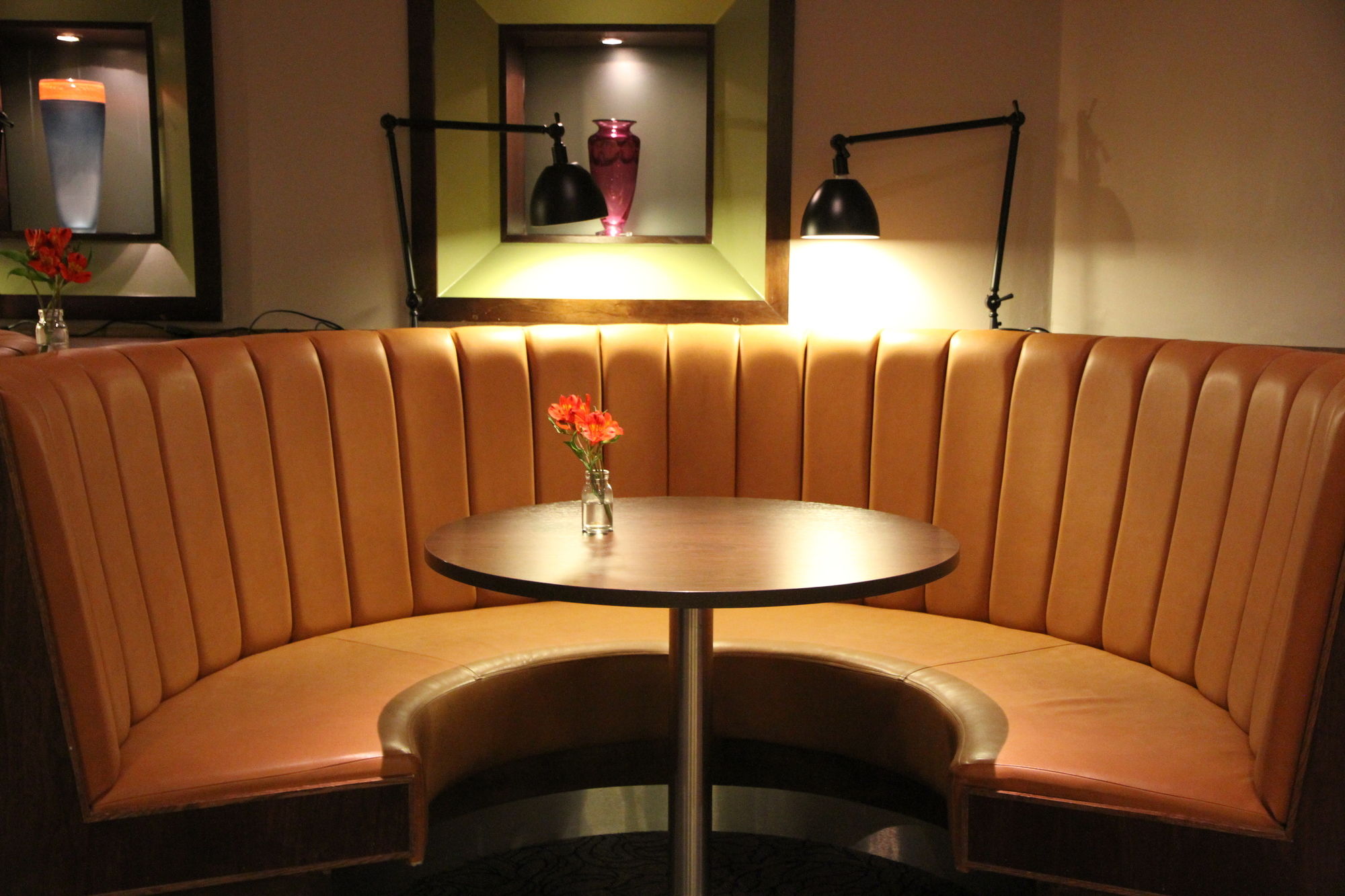 Фото DoubleTree by Hilton Bristol City Centre