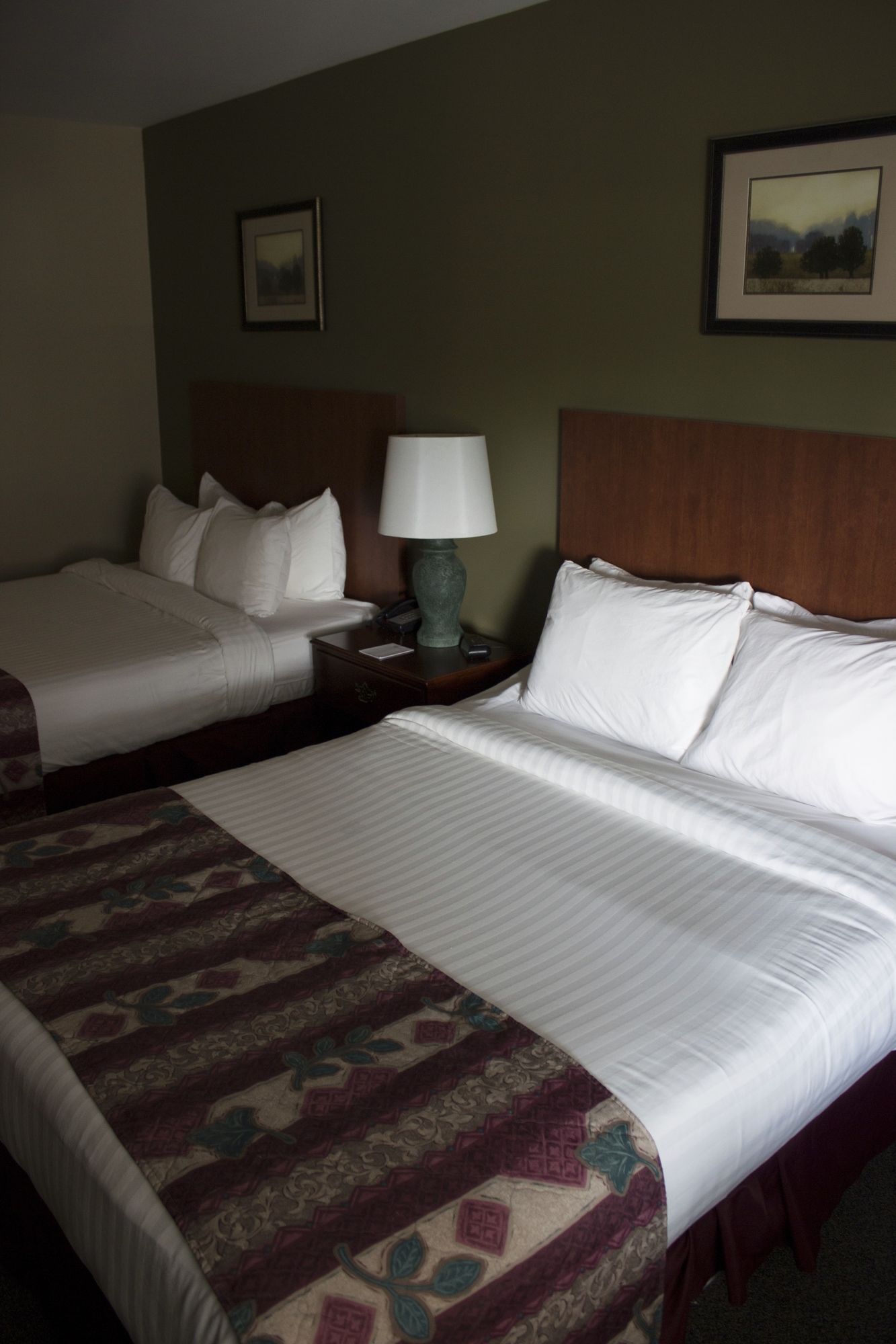 Фото Comstock Inn and Conference Center