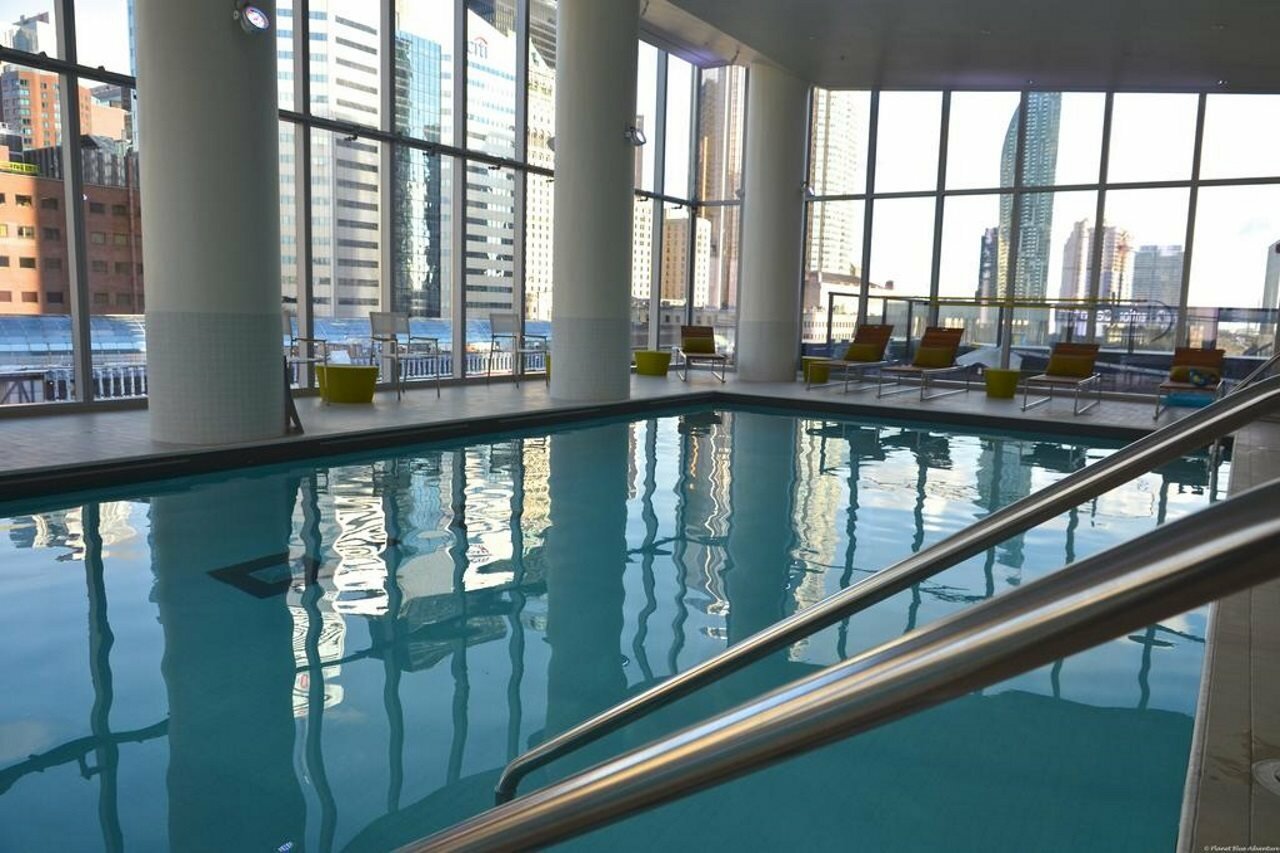 Фото Delta Hotels by Marriott Toronto