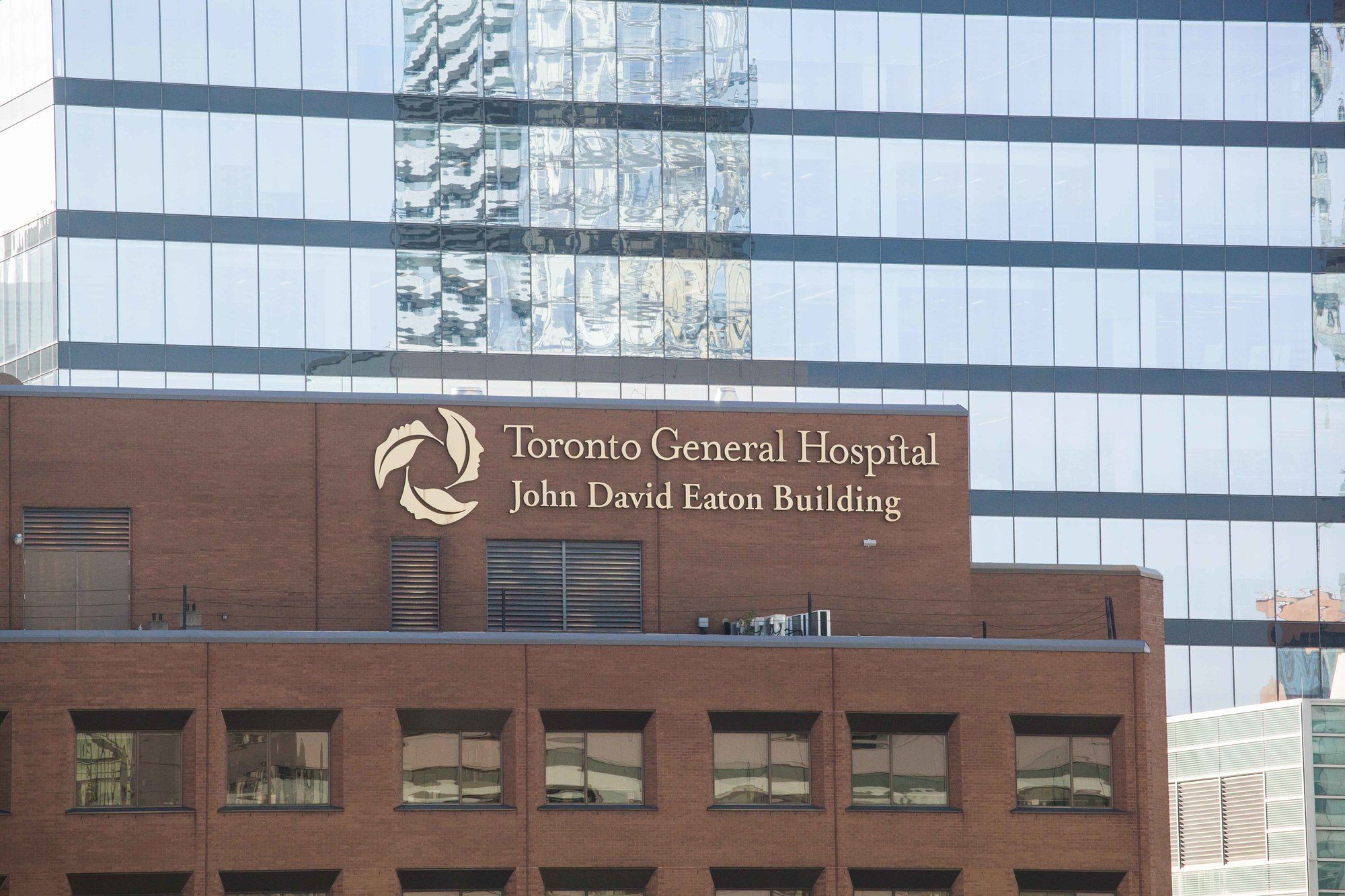 Фото Canada Suites - 832 Bay St